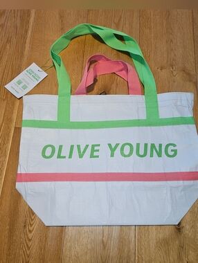 Olive Young Exclusive Tote Shopping Bag